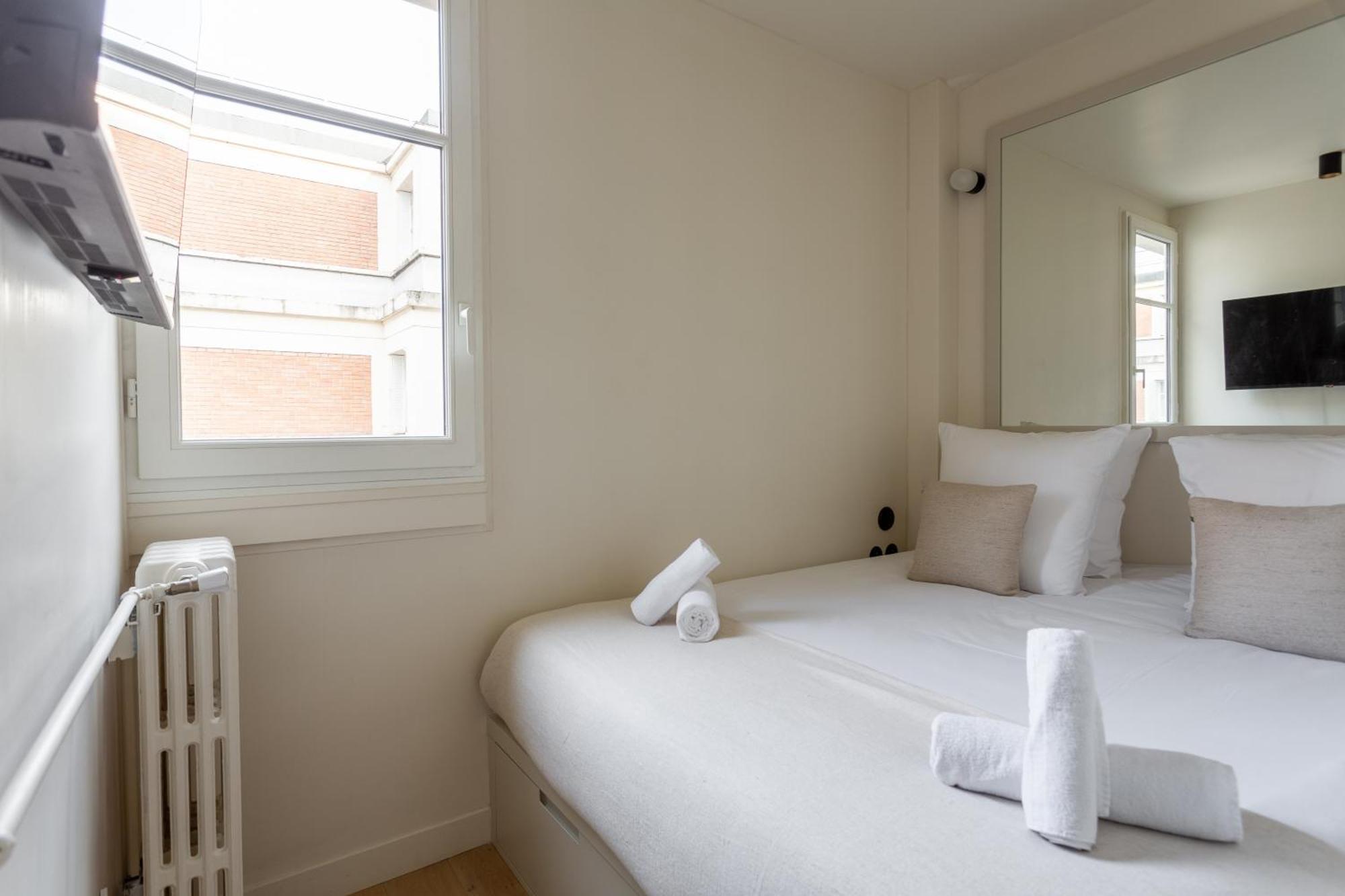 The Carla Suite Eiffel Tower View 巴黎 外观 照片